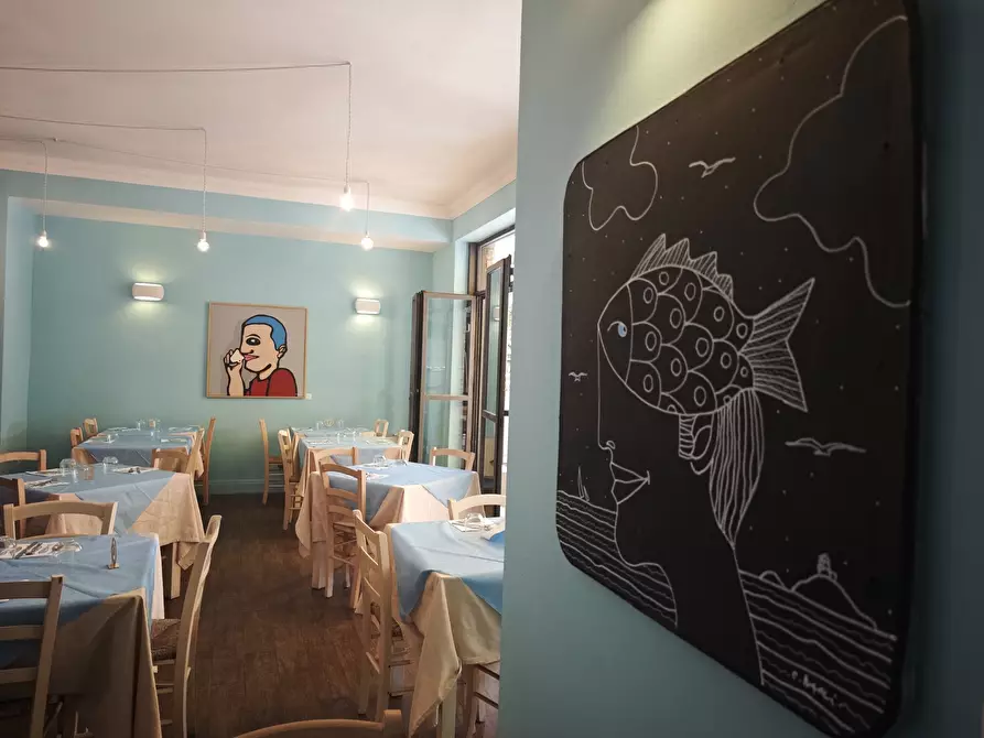 Immagine 9 di Locale commerciale in vendita  in Località Fiascherino 7 a Lerici