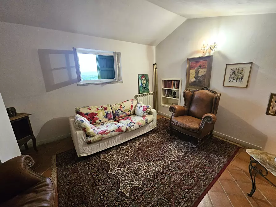 Immagine 29 di Villa in vendita  in Via Prulla 15 a Sarzana