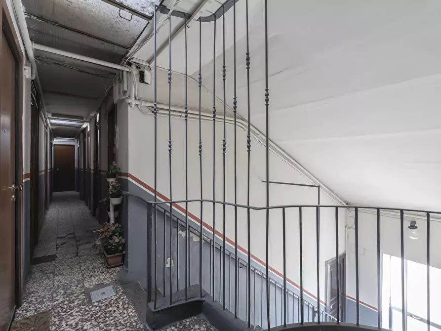 Immagine 8 di Mansarda in vendita  in Corso San Maurizio 25 a Torino
