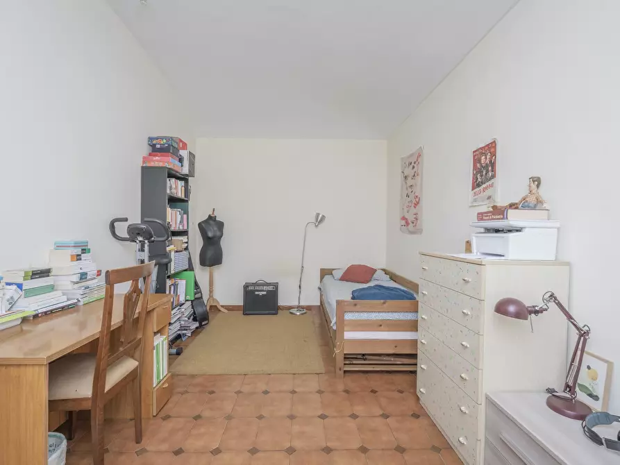 Immagine 21 di Trilocale in vendita  in via giulia di barolo 29 a Torino