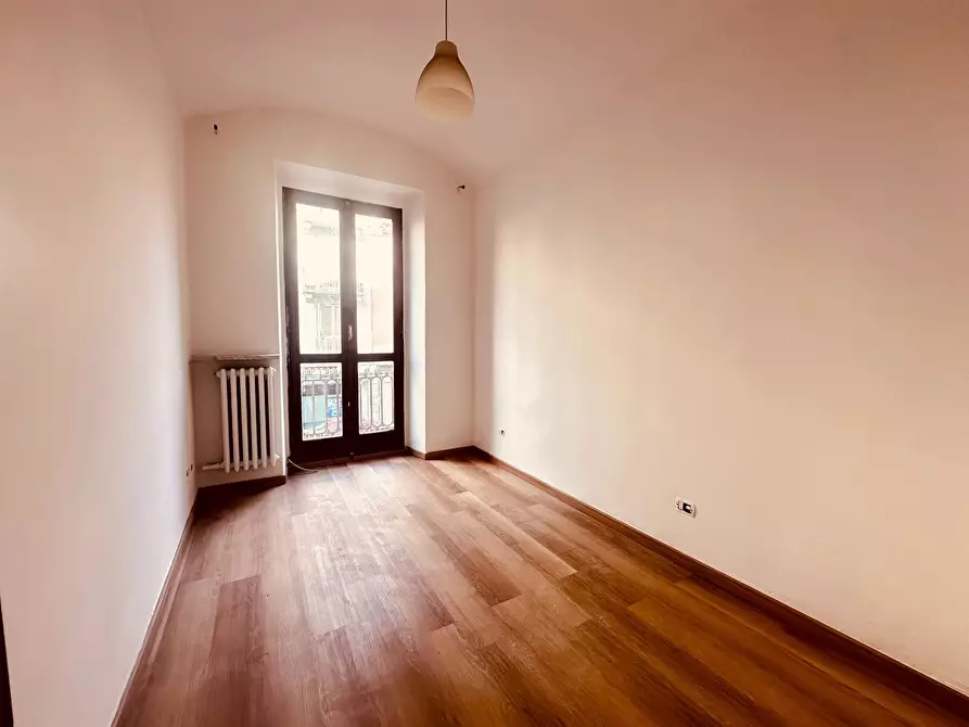 Immagine 22 di Bilocale in vendita  in Via San Donato 27 a Torino
