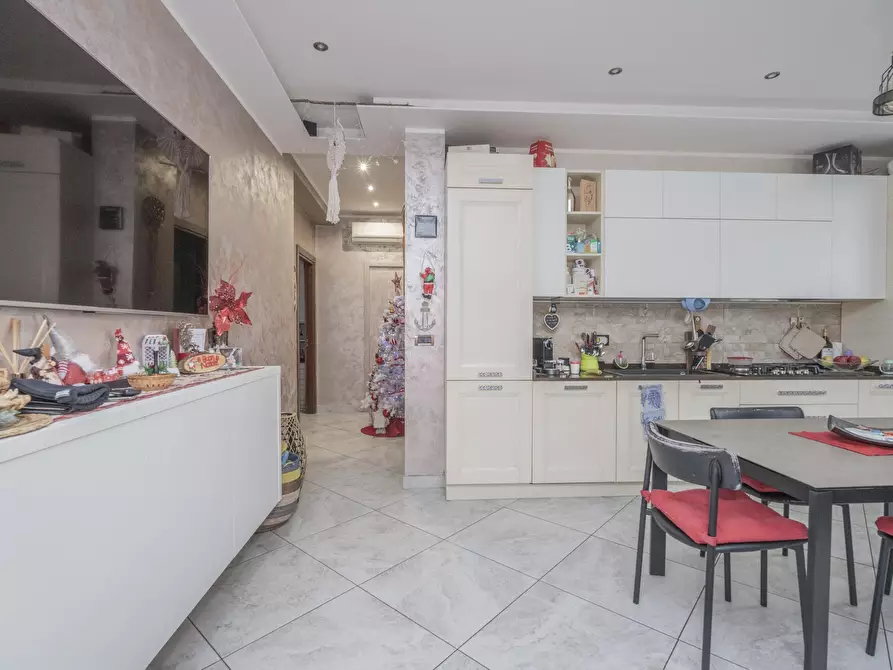 Immagine 6 di Trilocale in vendita  in Strada di Lanzo 140/A a Torino