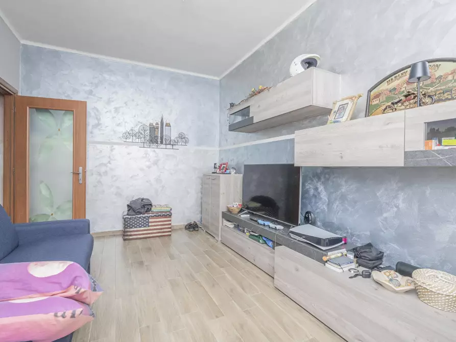 Immagine 14 di Trilocale in vendita  in Largo Borgaro 42 a Torino