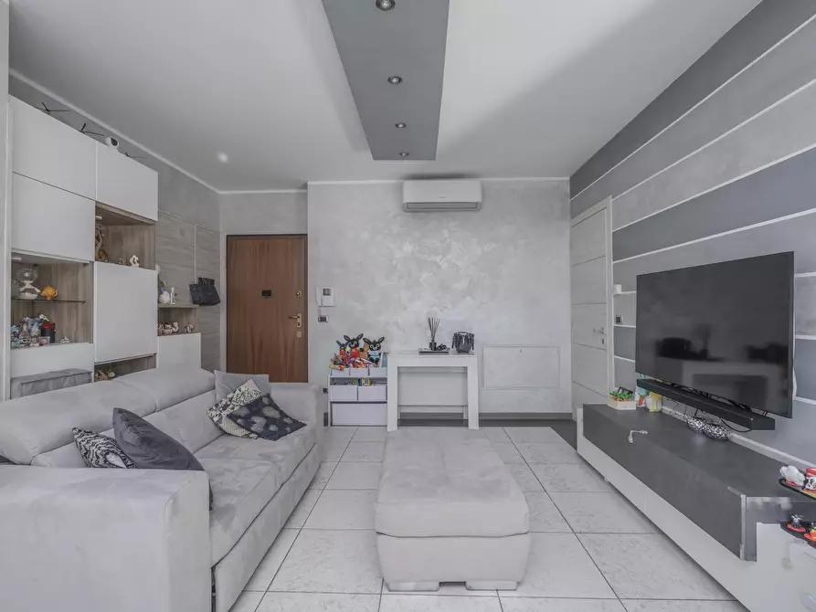 Immagine 8 di Quadrilocale in vendita  in Via Alfonso Badini Confalonieri 47 a Torino