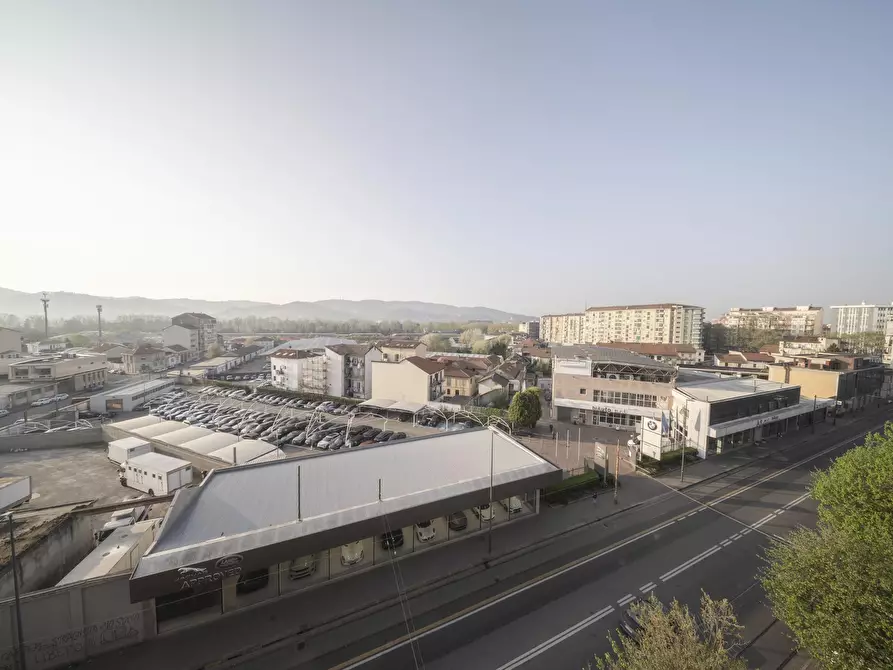 Immagine 36 di Trilocale in vendita  in Via Bologna 93 a Torino