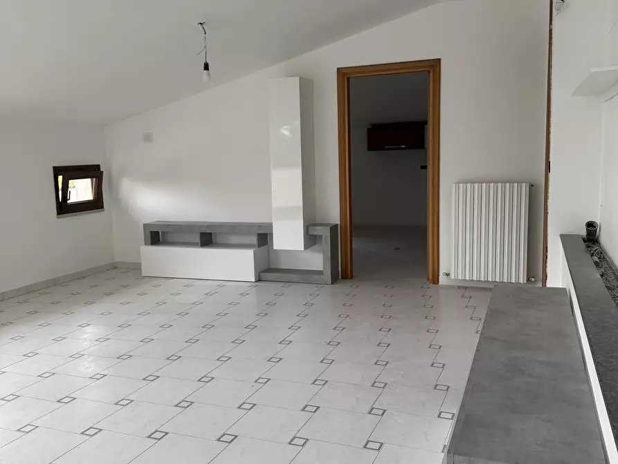 Immagine 43 di Villa in vendita  in Contrada Poggio Cavallo a Potenza