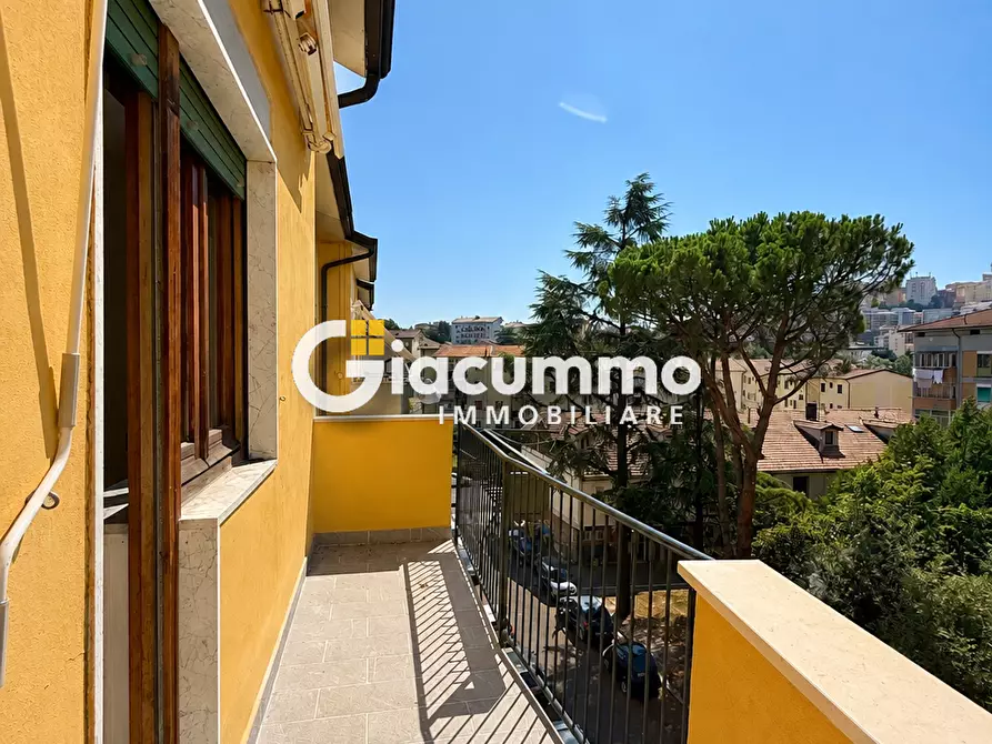 Immagine 8 di Pentalocale in vendita  in Via Genova 12 a Potenza