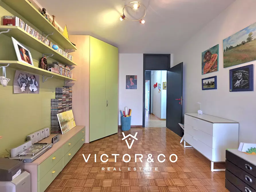 Immagine 19 di Trilocale in vendita  in Viale Giulio Cesare 119 a Novara