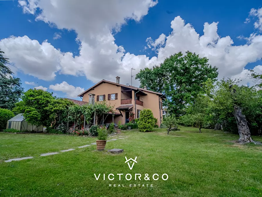 Immagine 11 di Villa in vendita  in Via Sciesa snc a Novara