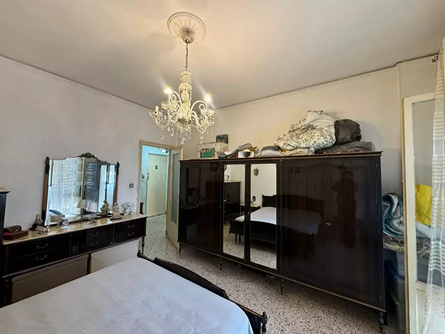 Immagine 3 di Appartamento in vendita  in Via Matteo Silvaggio a Palermo