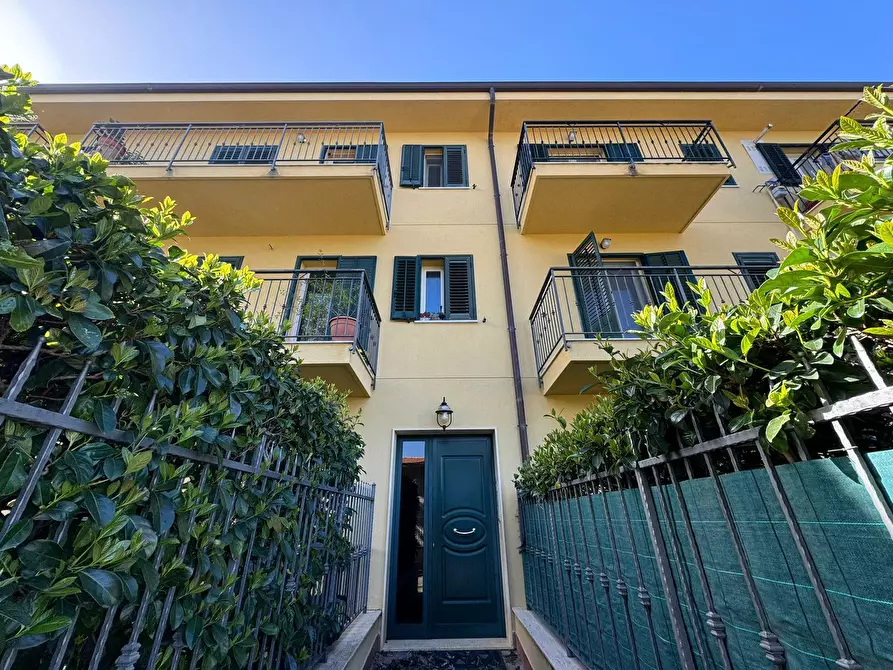 Immagine 3 di Appartamento in vendita  a Monreale