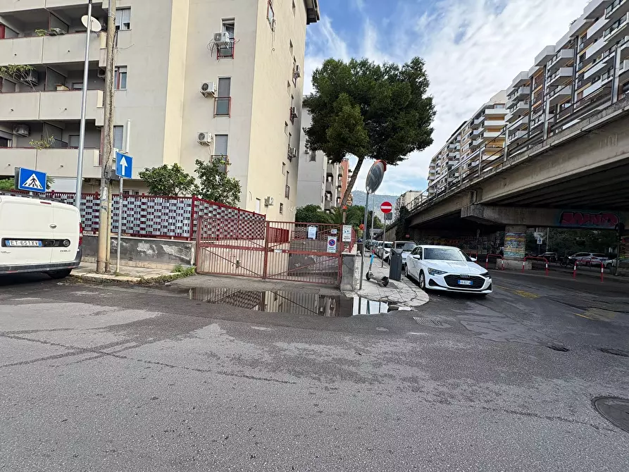 Immagine 2 di Garage in affitto  in Via Monti Iblei a Palermo