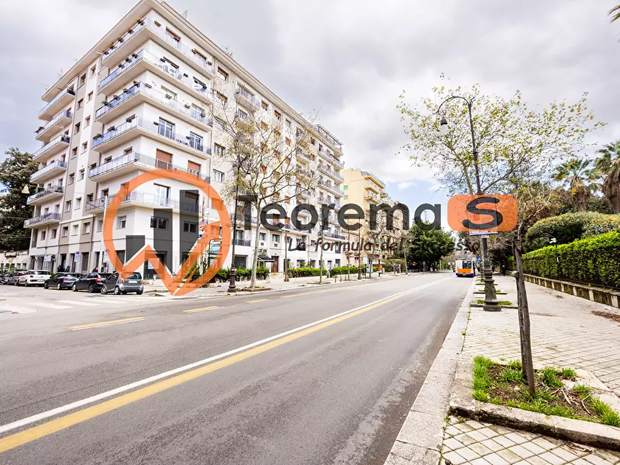 Immagine 2 di Trilocale in vendita  a Palermo