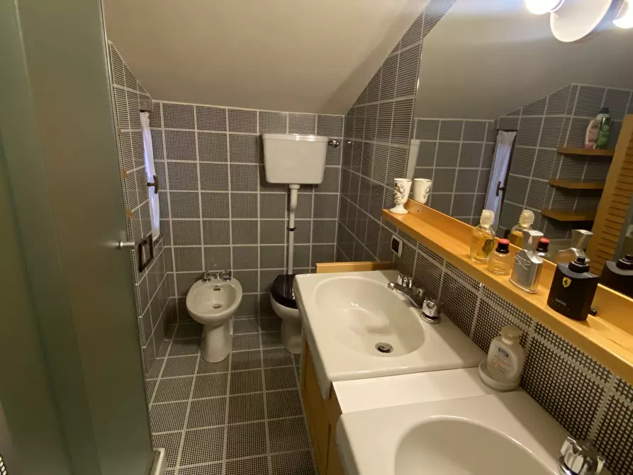 Immagine 40 di Quadrilocale in vendita  in Via al Forte 9 a Valdisotto