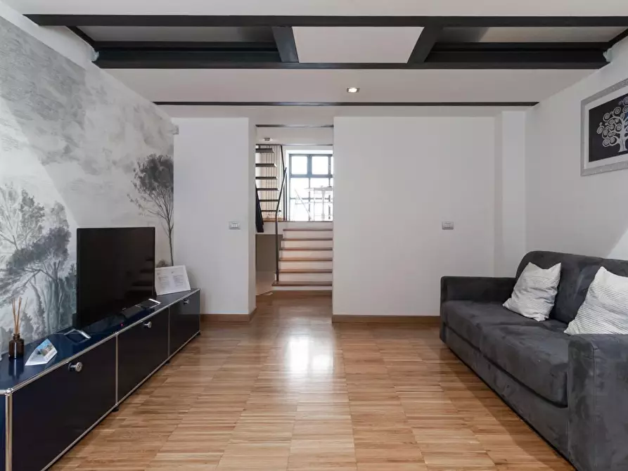Immagine 1 di Trilocale in vendita  in Via Paolo Frisi 8 a Milano