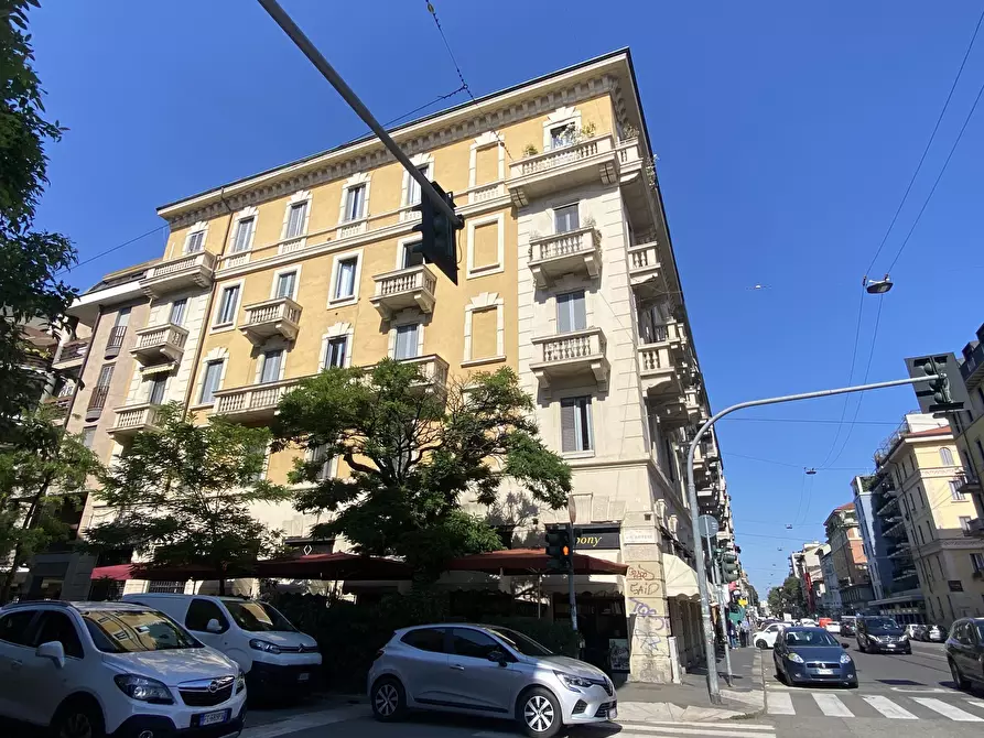 Immagine 4 di Bar / Ristorante in vendita  in Via Ampere 98 a Milano