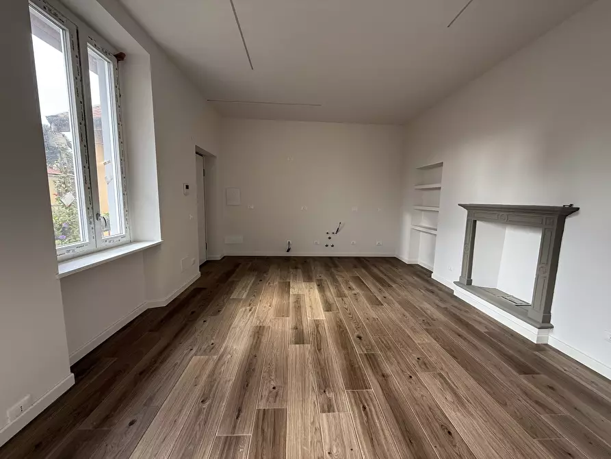 Immagine 21 di Bilocale in vendita  in Via Giuseppe Sirtori 1 a Carate Brianza