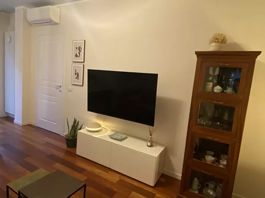 Immagine 18 di Bilocale in vendita  in Via Terracina 1 a Milano