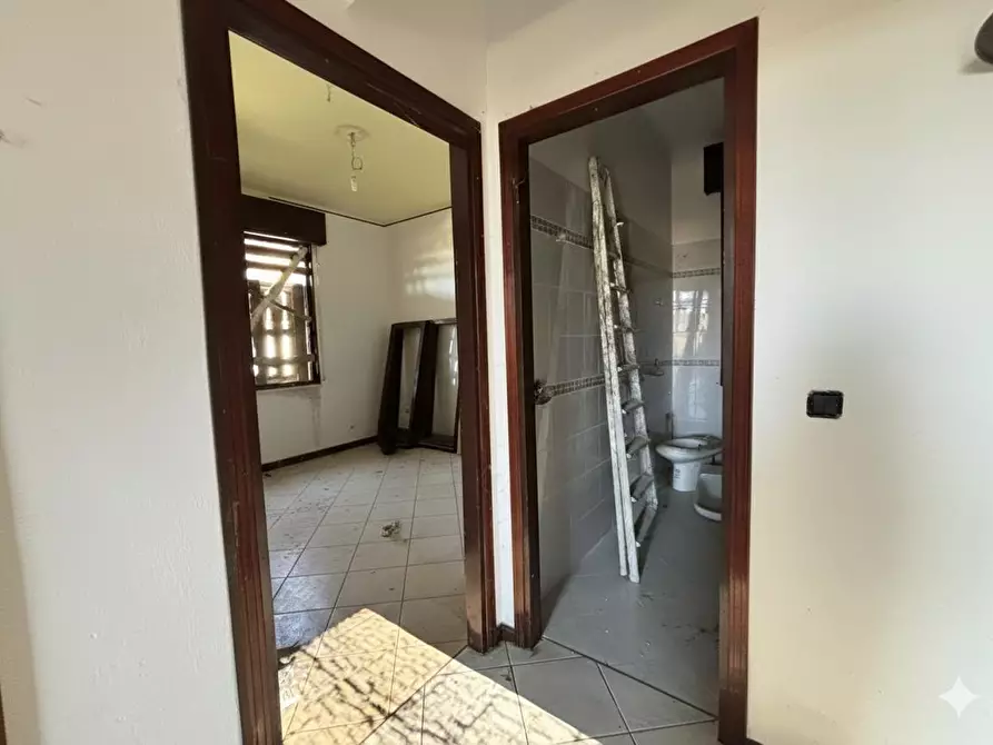 Immagine 17 di Villa in vendita  a Pellegrino Parmense