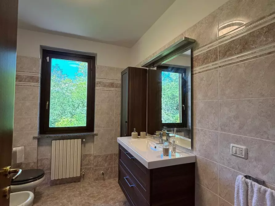 Immagine 30 di Villetta a schiera in vendita  a Fornovo Di Taro