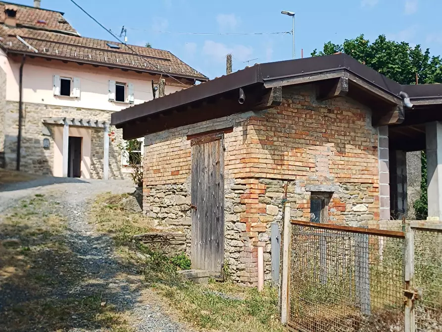 Immagine 4 di Porzione di casa in vendita  a Solignano