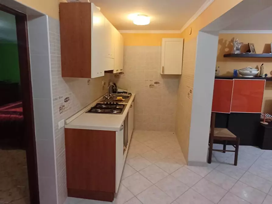 Immagine 4 di Bilocale in vendita  a Medesano