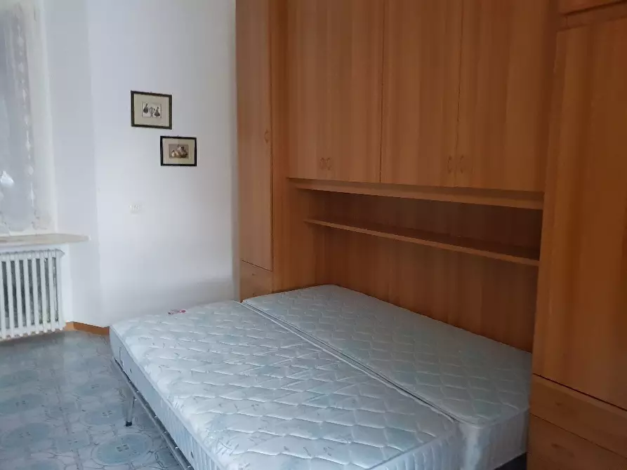 Immagine 3 di Monolocale in affitto  a Varano De' Melegari
