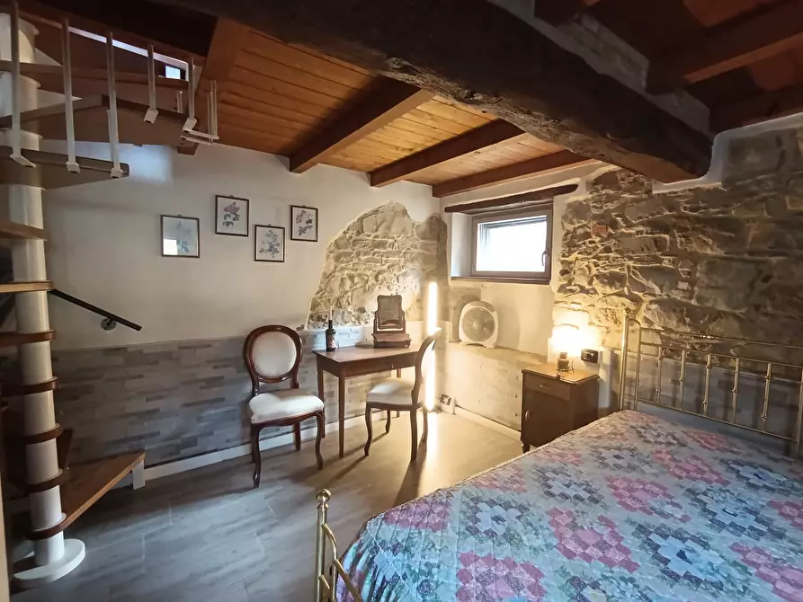 Immagine 23 di Casa indipendente in vendita  a Terenzo