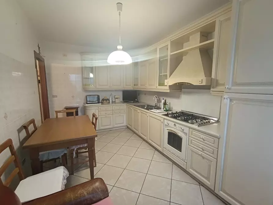 Immagine 14 di Quadrilocale in vendita  a Fornovo Di Taro