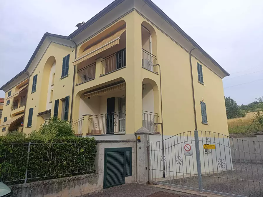 Immagine 38 di Trilocale in vendita  a Fornovo Di Taro