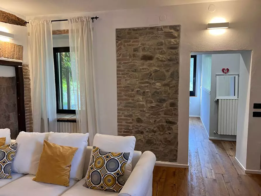 Immagine 4 di Bilocale in affitto  a Fornovo Di Taro