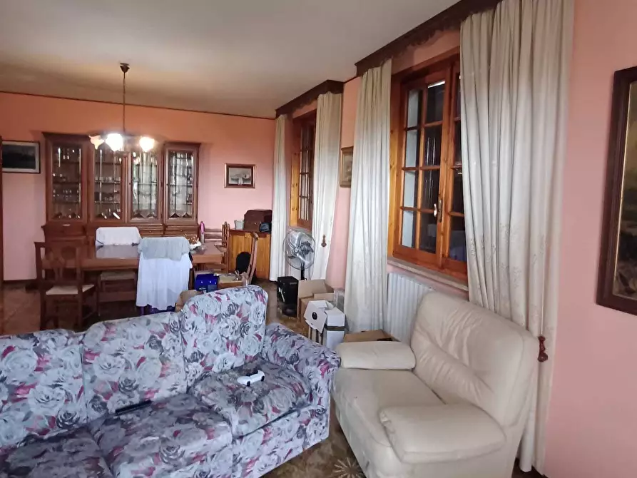 Immagine 8 di Porzione di casa in vendita  a Fornovo Di Taro