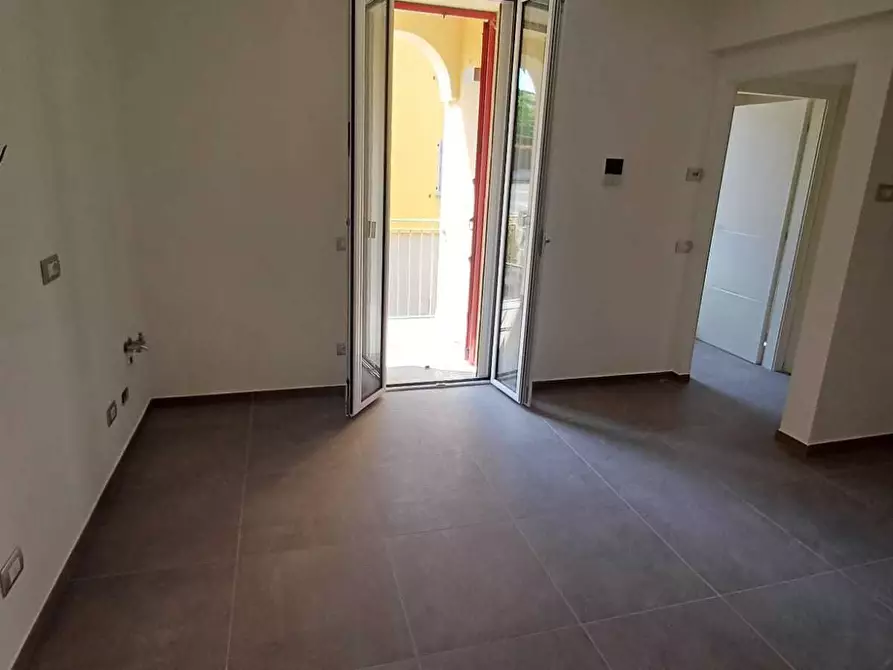 Immagine 8 di Trilocale in vendita  a Medesano