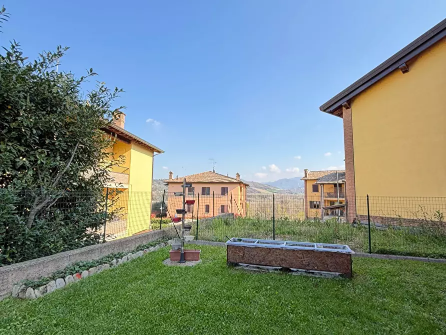 Immagine 18 di Quadrilocale in vendita  a Varano De' Melegari