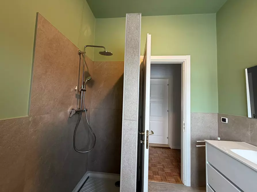 Immagine 25 di Trilocale in affitto  a Medesano