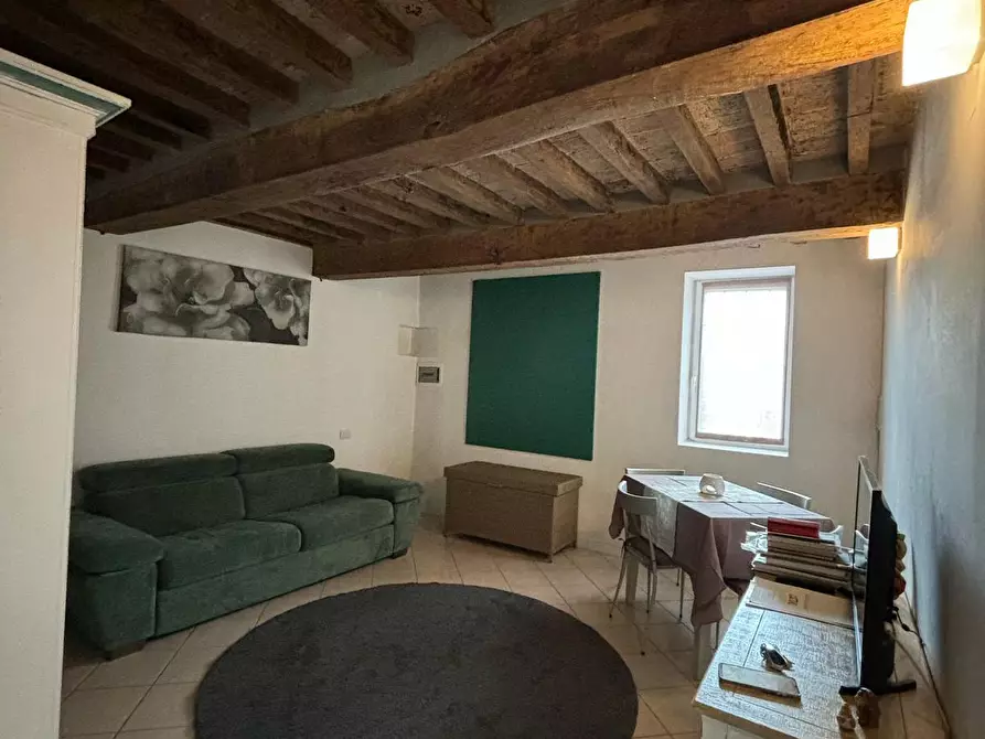 Immagine 4 di Appartamento in vendita  a Varano De' Melegari