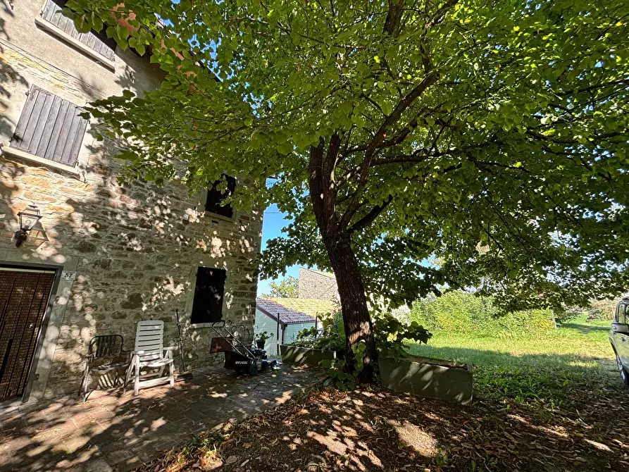 Immagine 3 di Porzione di casa in vendita  a Varano De' Melegari
