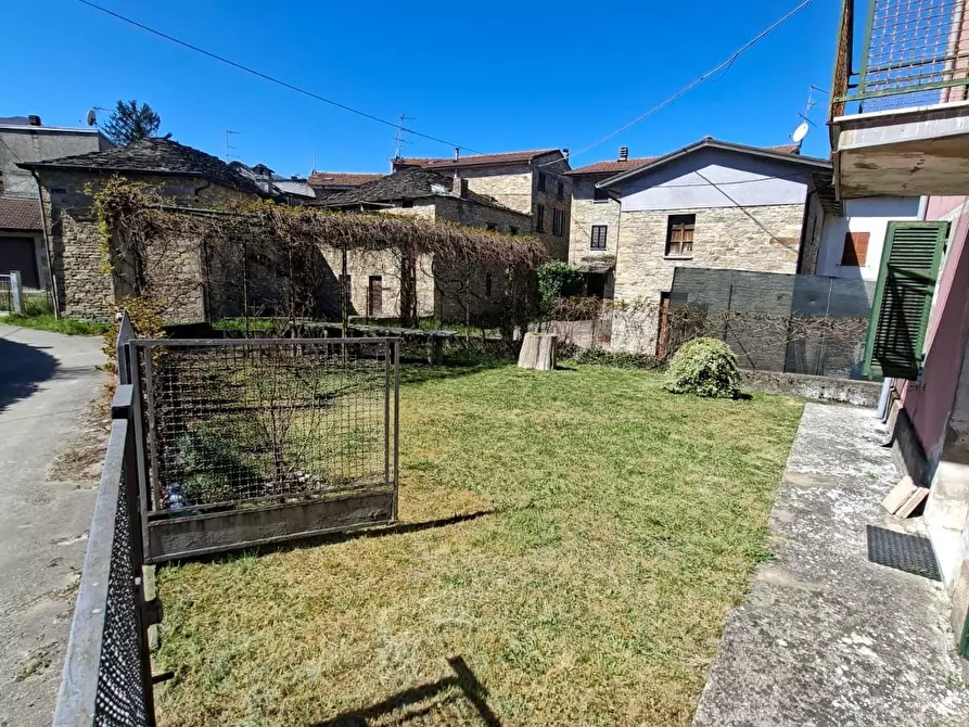 Immagine 22 di Casa indipendente in vendita  a Bore