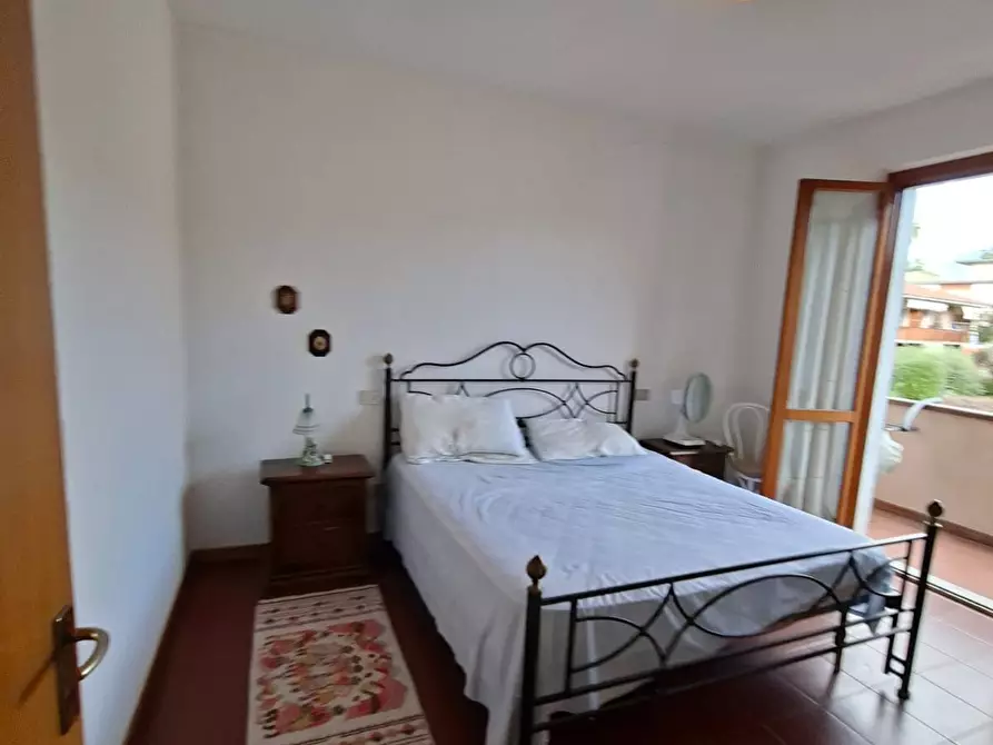 Immagine 25 di Quadrilocale in vendita  a Massa