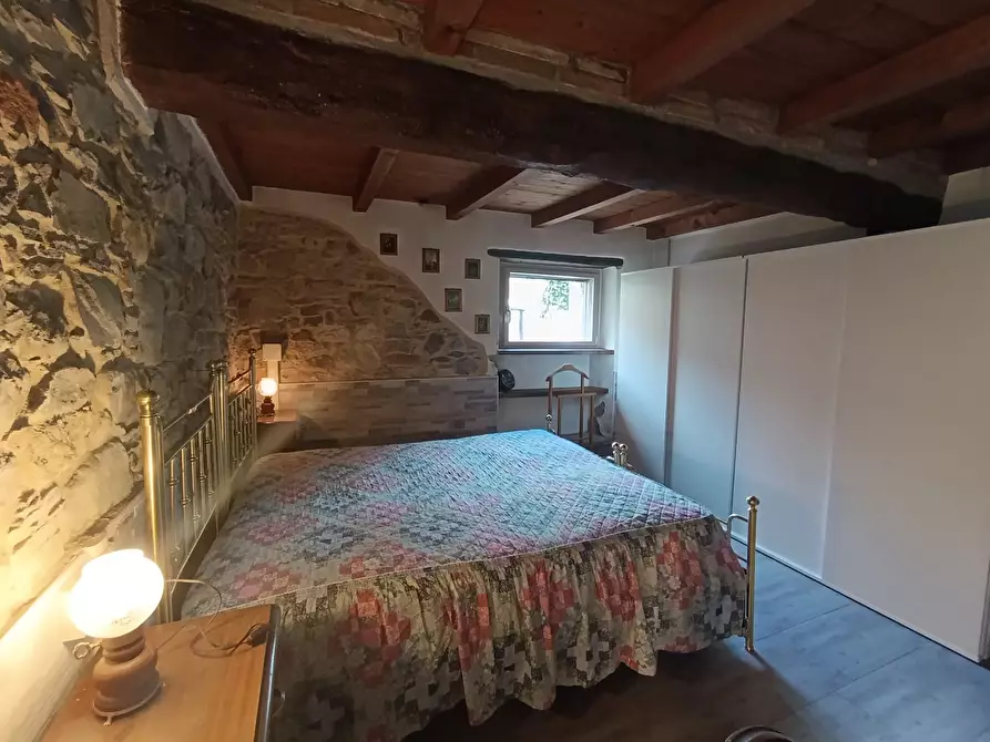 Immagine 17 di Casa indipendente in vendita  a Terenzo