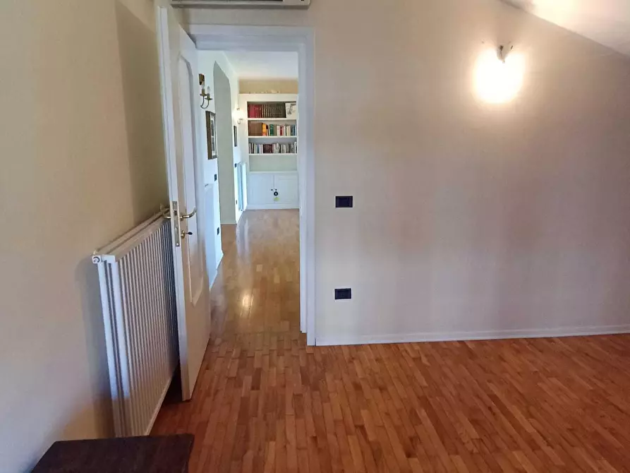 Immagine 18 di Casa bifamiliare in vendita  a Varano De' Melegari