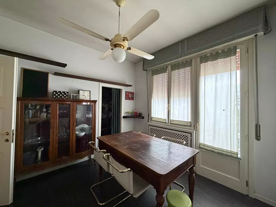 Immagine 11 di Trilocale in affitto  a Medesano