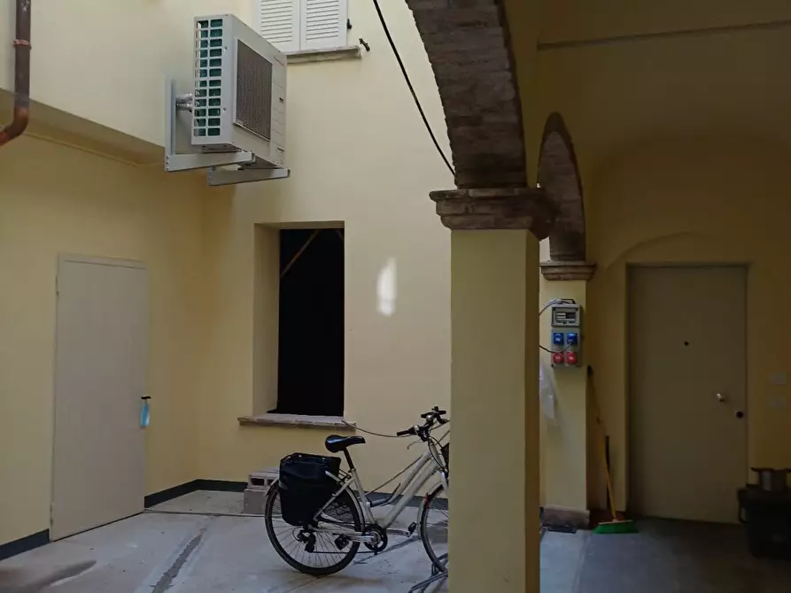 Immagine 2 di Trilocale in vendita  a Parma