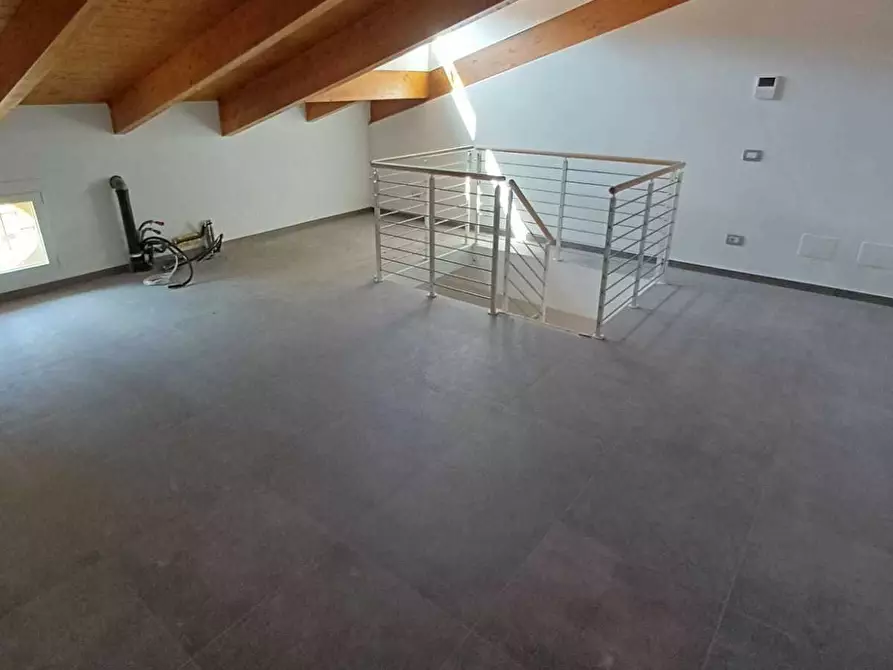 Immagine 37 di Quadrilocale in vendita  a Medesano