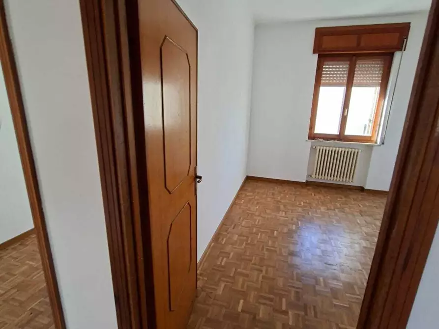 Immagine 37 di Appartamento in vendita  a Borgo Val Di Taro
