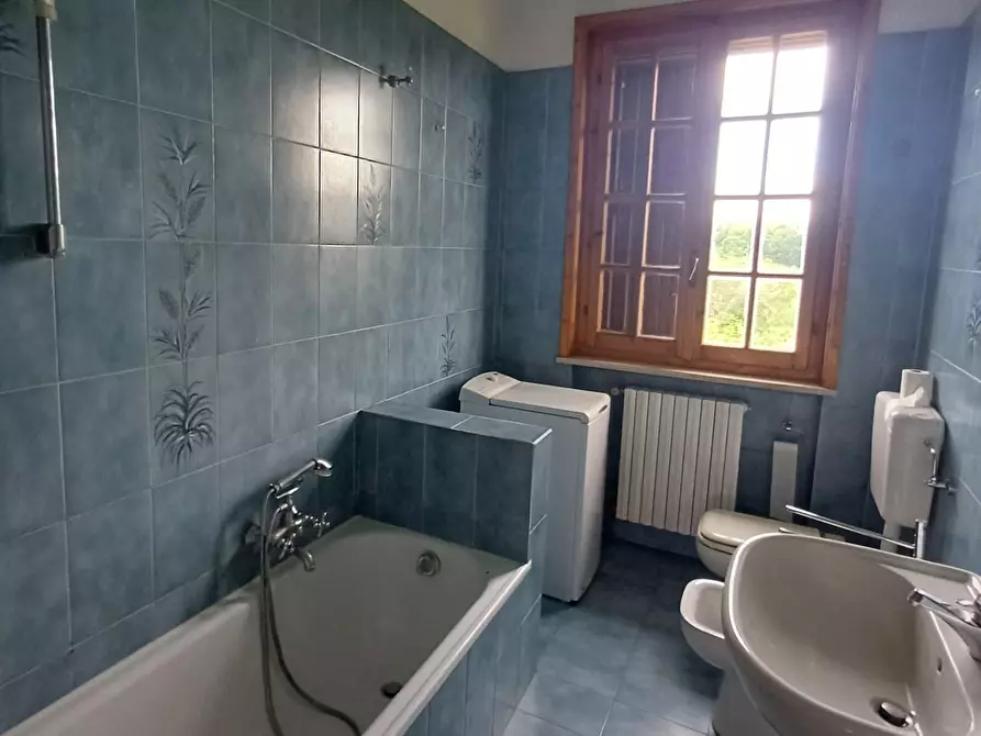 Immagine 35 di Trilocale in vendita  a Fornovo Di Taro