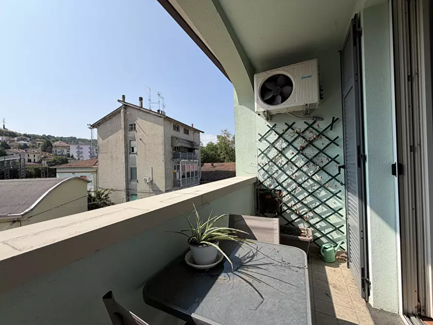 Immagine 12 di Bilocale in affitto  a Fornovo Di Taro