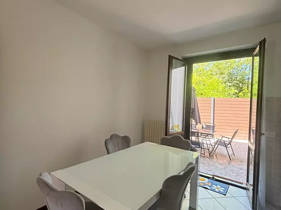 Immagine 10 di Villetta a schiera in vendita  a Fornovo Di Taro