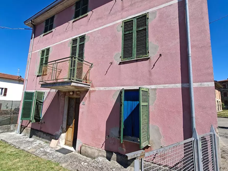 Immagine 2 di Casa indipendente in vendita  a Bore