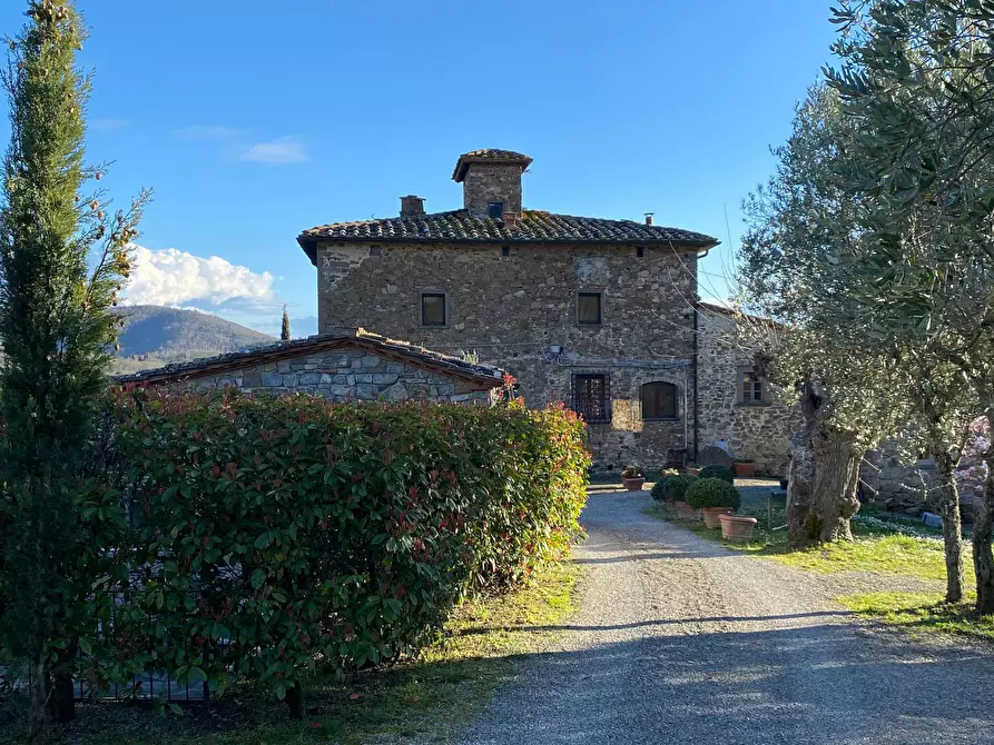 Immagine 1 di Appartamento in vendita  in loc. Bricciano snc a Gaiole In Chianti